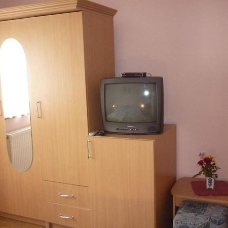 Barbara Apartmanhaz Кегідакуштань Екстер'єр фото