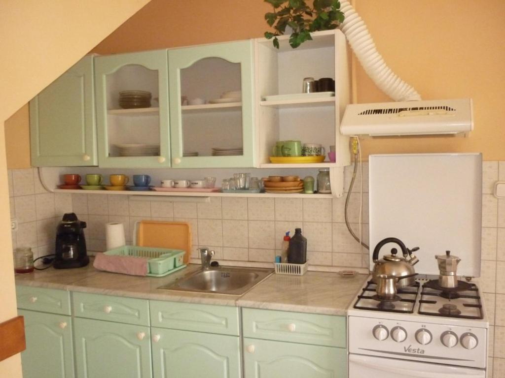 Barbara Apartmanhaz Кегідакуштань Екстер'єр фото